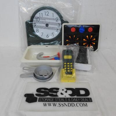 Miscellaneous Kids Outdoor Playhouse Accessories: Clock, Phone, Sink, Stovetop