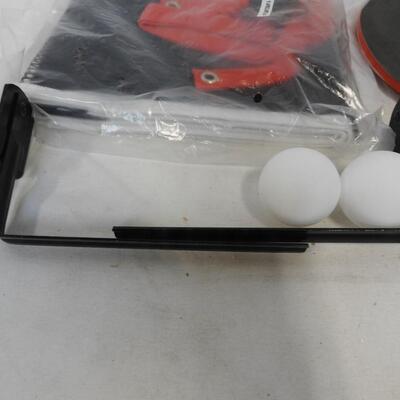 Ping Pong Accessories: Net, 2 Paddles, Balls, Clamps For Attaching Net, Like NEW