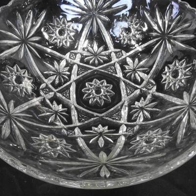 Glass Serving Dishes: 1 vintage Bowl w/ Matching S&P Shaker, Platter