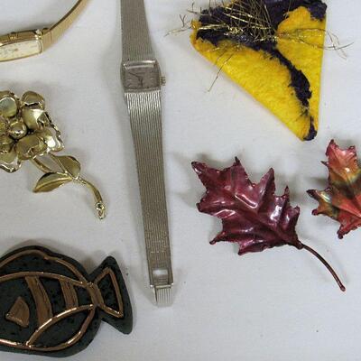 Lot of Misc Contemporary Jewelry