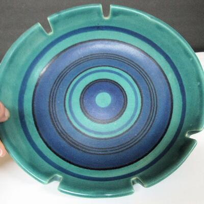 Fabulous Mid Century Modern Ashtray, Gliddon, Gulfstream Pattern, Designed by Fong Chow