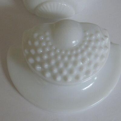 Vintage White Milk Glass Wall Pocket Set, Hobnail, Unmarked, Attributed to Fenton