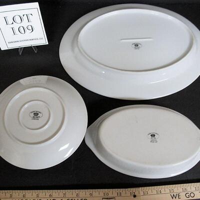 Lovelace Crown Victoria Fine China Gravy, Platter, Oval Baker