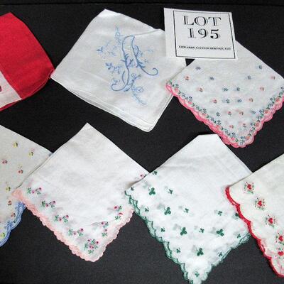 Lot of Vintage Floral Ladies Hankies