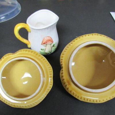 Large Lot of Orphins, Quimper Cruet, Mushroom Covers and Creamer, Fry Glass Cover, More
