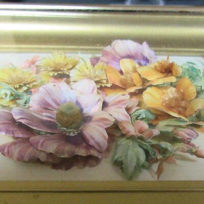 Pair Small Paper Art Dimensional Pictures