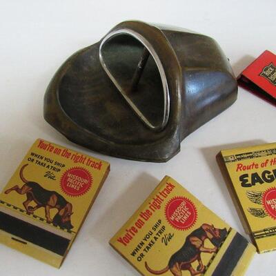 Vintage Lot Household Items