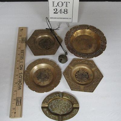 Vintage Brass Decorative Pieces