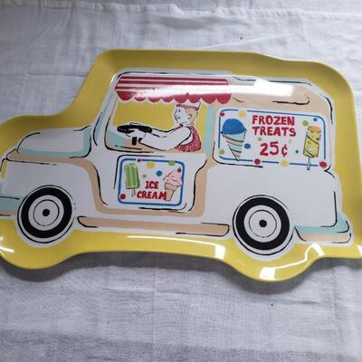 Ice cream serving tray fun