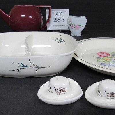 Lot of Vintage Kitchen Dishes