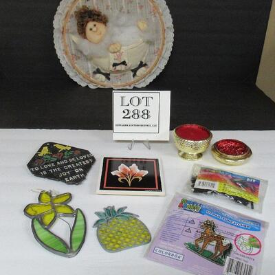 Lot of Decorative Items