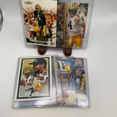 -43- Packers | Vintage Brett Favre Cards