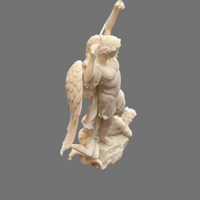 L'Archange Saint Michel Alabaster Statue