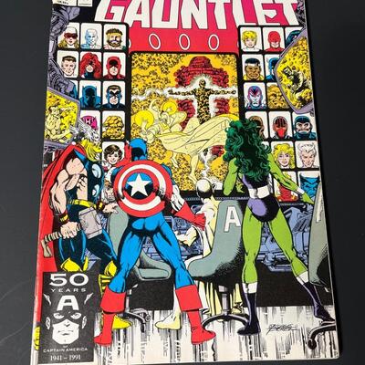 LOT 1: Marvel's Infinity Gauntlet Comic Books Volume 1 Numbers 1 & 2