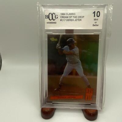 -46- Derek Jeter | Graded Card
