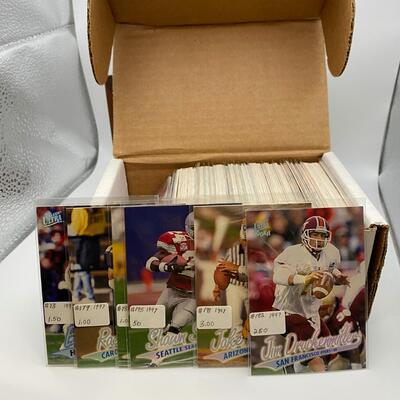 -48- 1997 Fleer Ultra | Football Cards