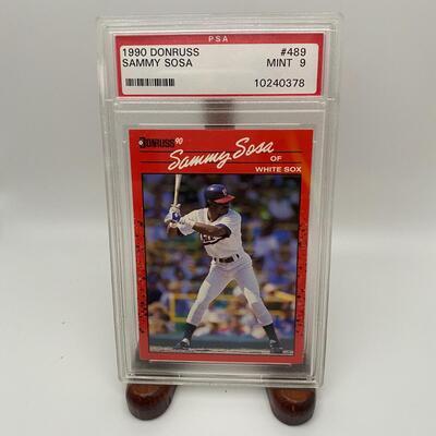 -77- Sammy Sosa | 1990 Donruss Card
