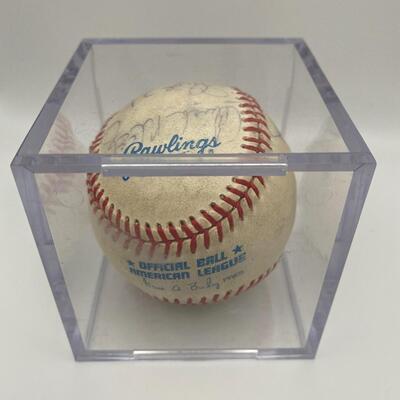 -98- Signed Baseball | Jim Rice Boston And Others