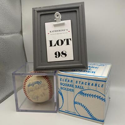 -98- Signed Baseball | Jim Rice Boston And Others