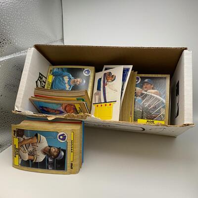 -100- Brewers Baseball | Box Of Cards