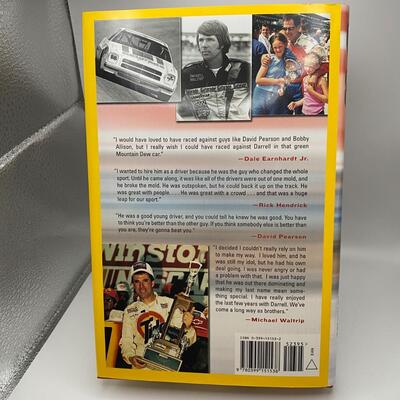 -102- NASCAR | Signed Darrell Waltrip Book
