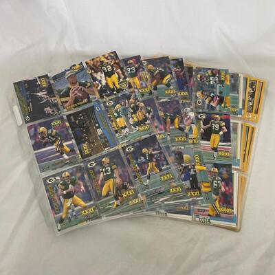 -110- Packers | Mixed Stack Of Football Cards