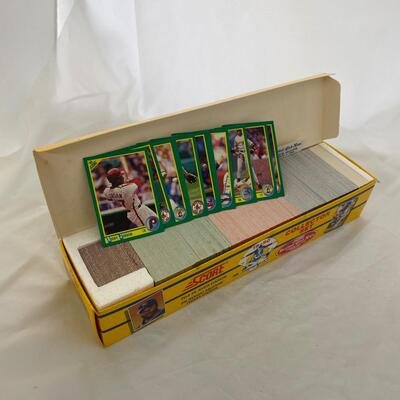 -115- Baseball Cards | 1990 Score Collectors Set