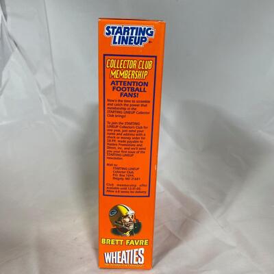-136- Brett Favre | Wheaties Starting Lineup Figure