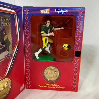 -136- Brett Favre | Wheaties Starting Lineup Figure