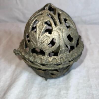 Antique Yard Holder Globe Cage