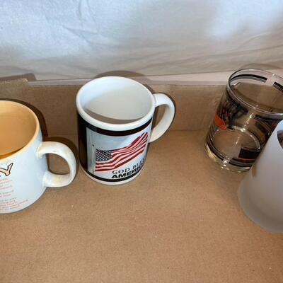 Lot of Vintage Glasses and Cups