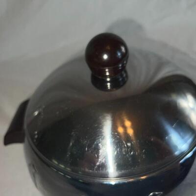 1950â€™s Penguin Aluminum Round Hot & Cold Server West End