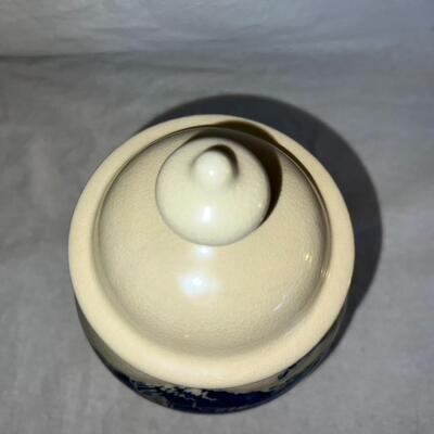 Antique Ceramic Bowl w/Lid Japanese Landscape