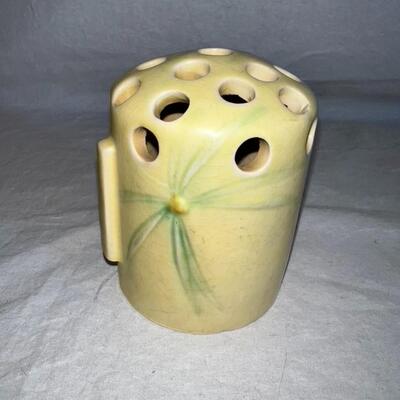 Roseville Pottery/Ceramic #31