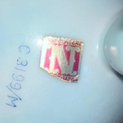 Antique Napcowear Japan Ceramic Egg