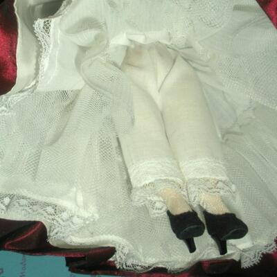 1989 Madame Alexander 10" Portrette Scarlett Jubilee II