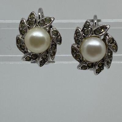 LOTJ23: Vintage Clip On Pearl and Rhinestone Earrings