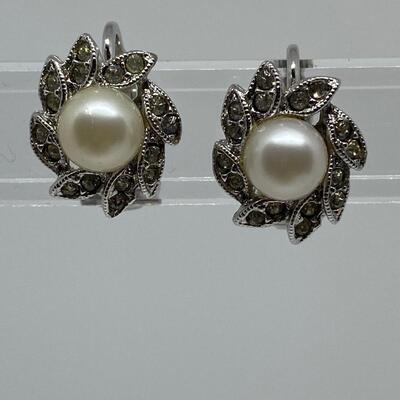 LOTJ23: Vintage Clip On Pearl and Rhinestone Earrings