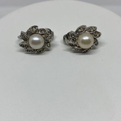 LOTJ23: Vintage Clip On Pearl and Rhinestone Earrings