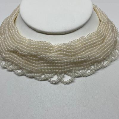 LOTJ28: Vintage Handcrafted White Beaded Collar