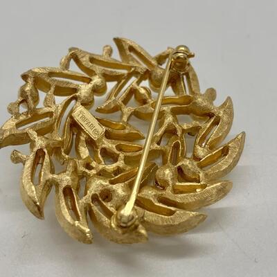 LOTJ38: Two Vintage Goldtone Brooches: The Giovanni Rose and Vintage "Crown" Trifari circular leaf and  faux pearl