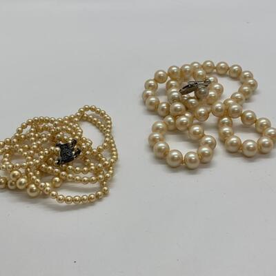 LOTJ40: Two Vintage Faux Pearl Necklaces one is 18" Double Strand and other is 18" single strand