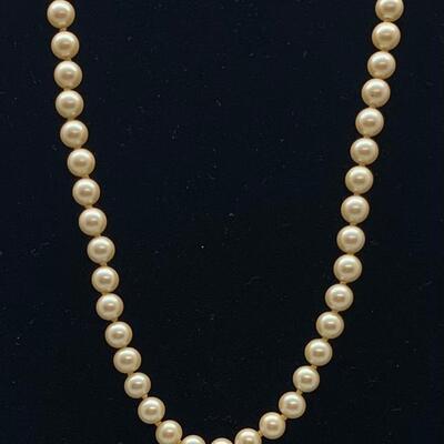 LOTJ40: Two Vintage Faux Pearl Necklaces one is 18" Double Strand and other is 18" single strand