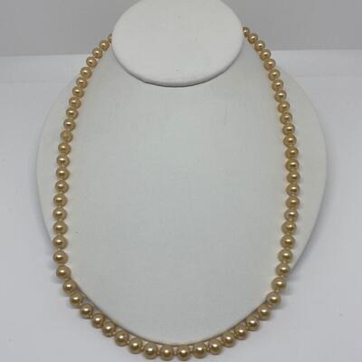 LOTJ49: Vintage Faux Pearl Necklace, Bracelet and Pierced Earrings