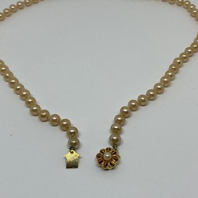 LOTJ49: Vintage Faux Pearl Necklace, Bracelet and Pierced Earrings