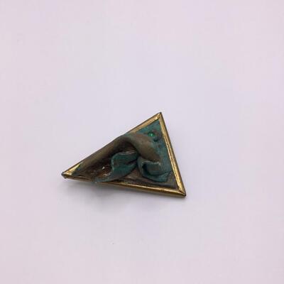 LOTJ110: Handcrafted Modernist Brooch