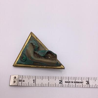 LOTJ110: Handcrafted Modernist Brooch