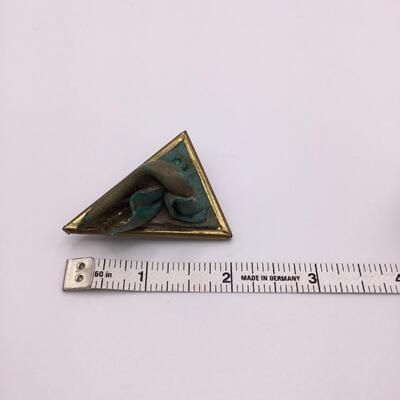 LOTJ110: Handcrafted Modernist Brooch