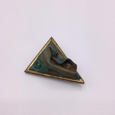 LOTJ110: Handcrafted Modernist Brooch
