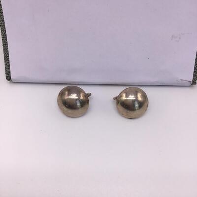 LOTJ113: Sterling Silver Vintage Clip-On Button Earrings